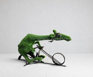 Топиари Жираф-Байкер